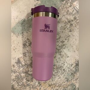 Stanley LILAC iceflow flip top tumbler 30oz